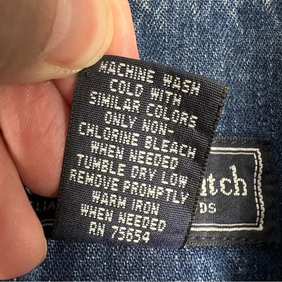 ABERCROMBIE & FITCH Cropped Blue Denim Trucker Jacket Size Small - Picture 7 of 7